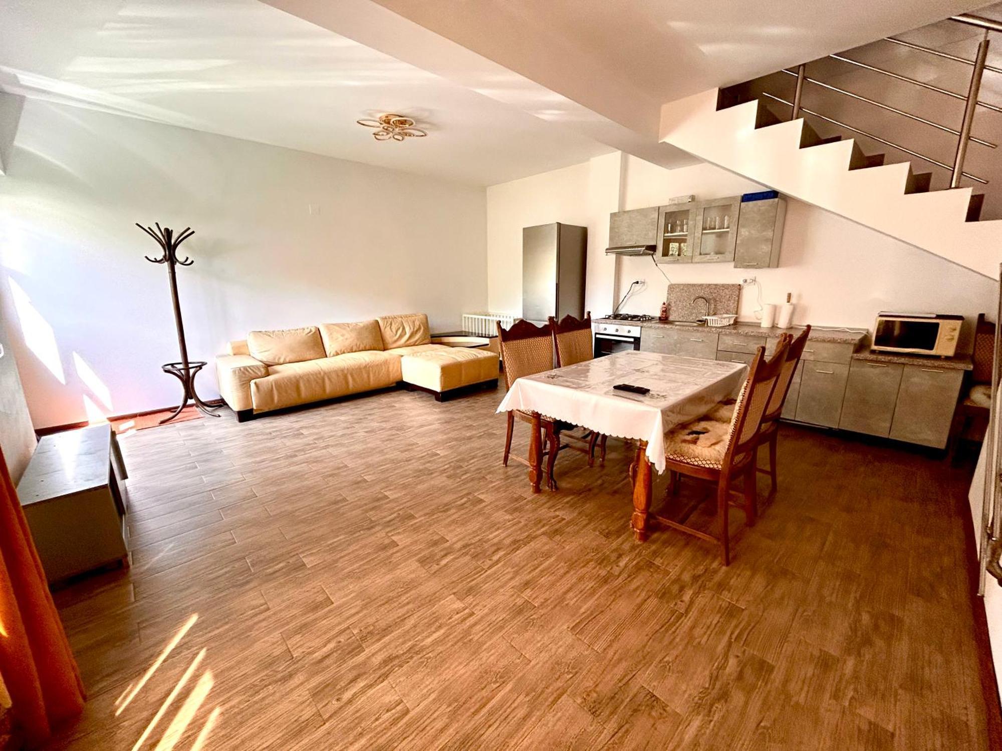 Casa Camelia Villa Nehoiu Eksteriør bilde